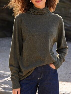 Celtic Supersoft Slouch Turtleneck Sweater Olive Size-M